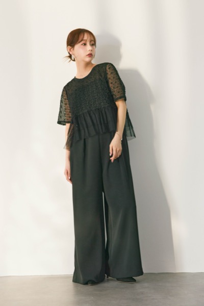 ブラックのティアードチュールオールインワンドレス