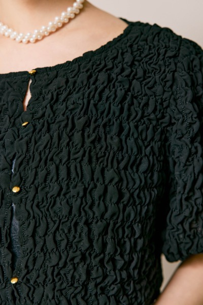 ブラック×チャコールのシャーリングブラウスセットドレス