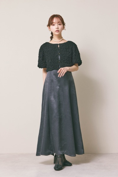 ブラック×チャコールのシャーリングブラウスセットドレス