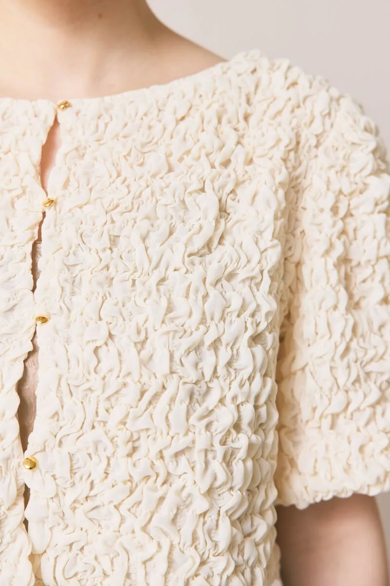 ベージュのシャーリングブラウスセットドレス