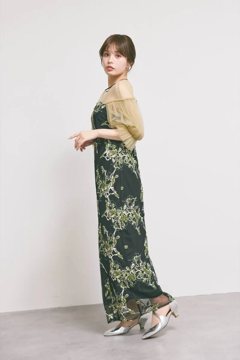 ブラックのフラワーリリーフIラインドレス