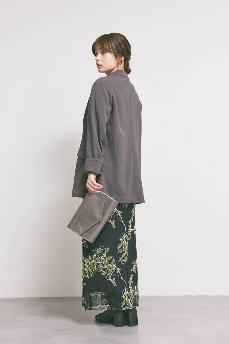 ブラックのフラワーリリーフIラインドレス