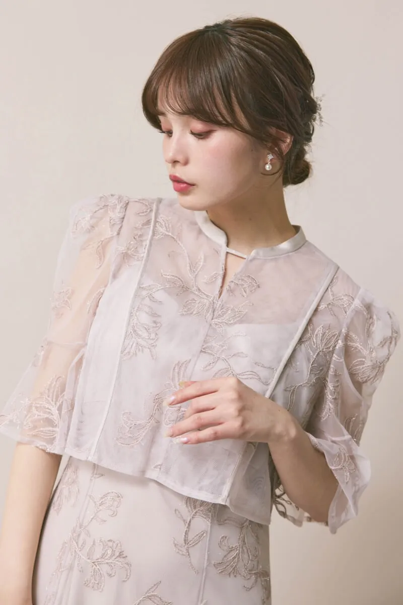 ライトピンクのエンブロイダリーボレロセットドレス