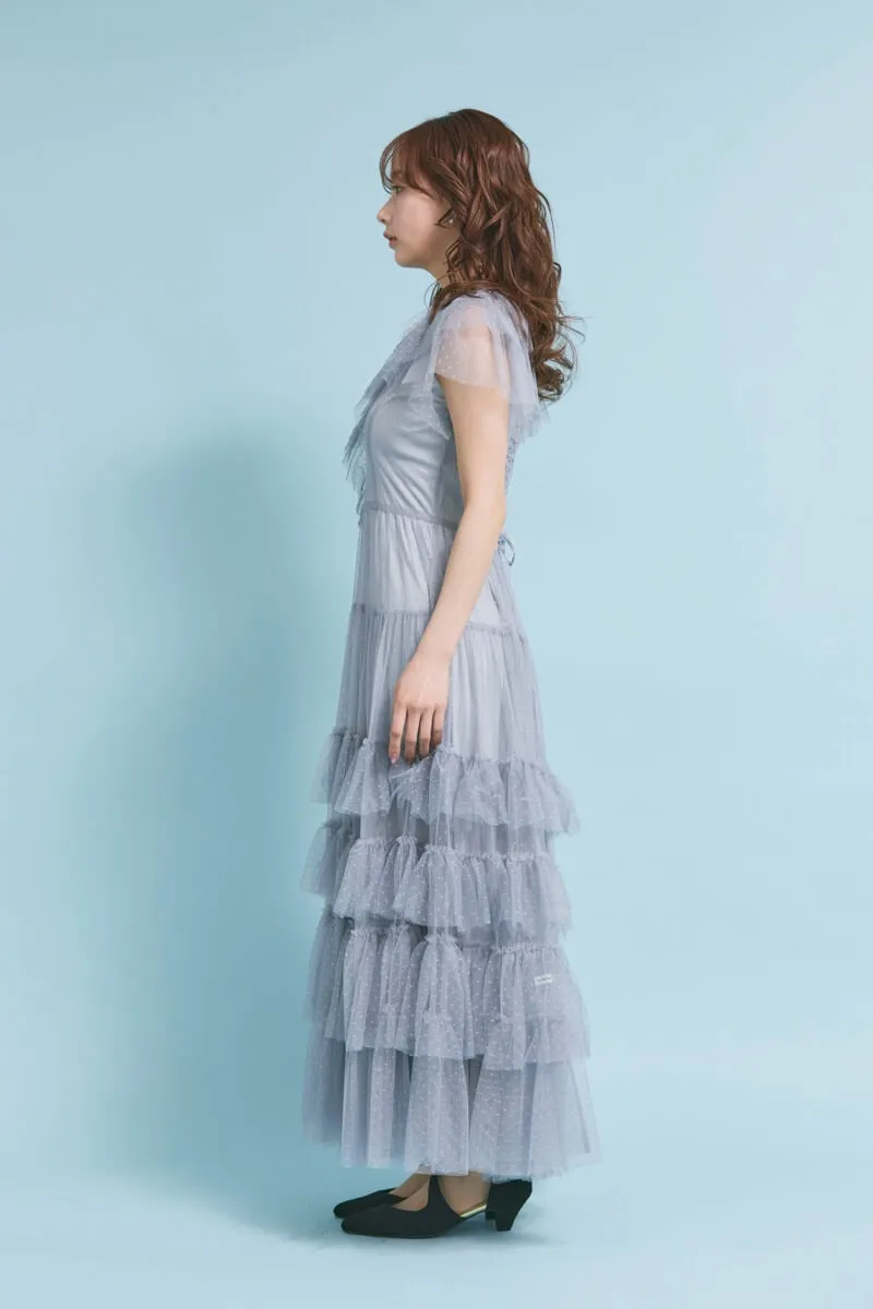 ブルーのチュールティアードドレス