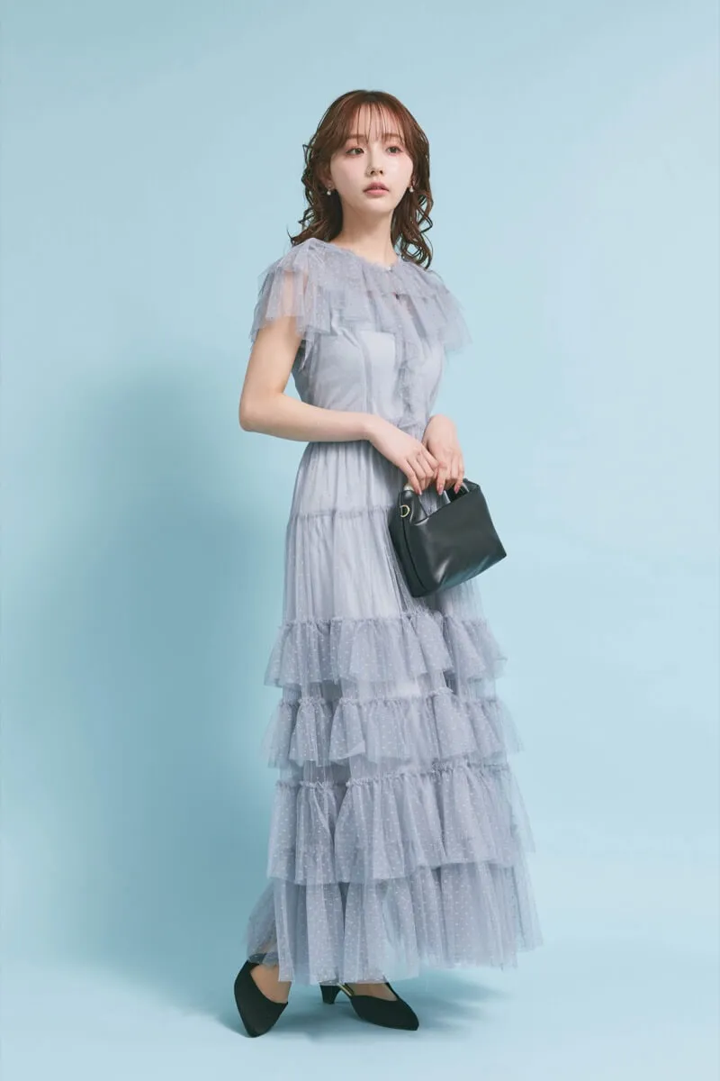 ブルーのチュールティアードドレス