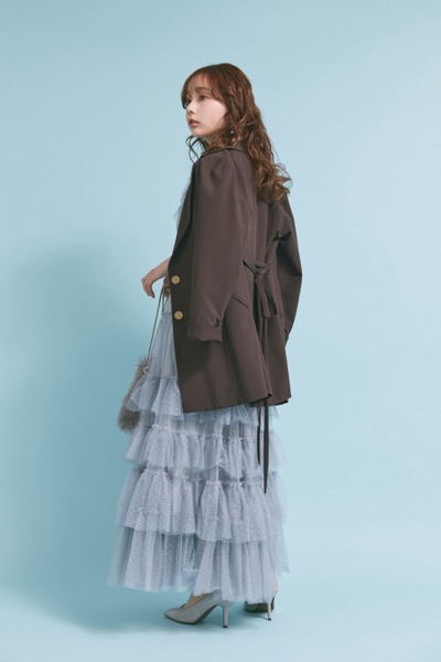 ブルーのチュールティアードドレス