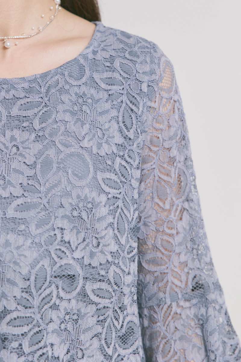 スカイグレーの授乳口付き巻きスカートドレス