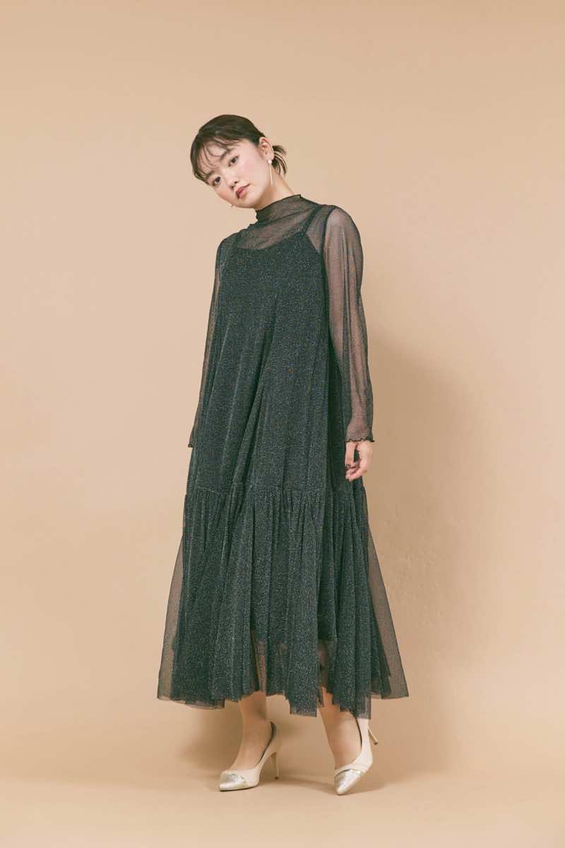 ブラックのラメチュールメロウAラインドレス