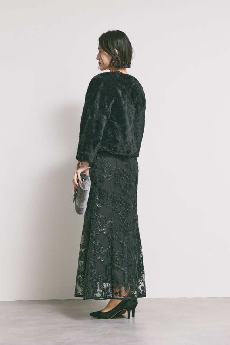 ブラックのスパンコール刺繍マーメイドドレス