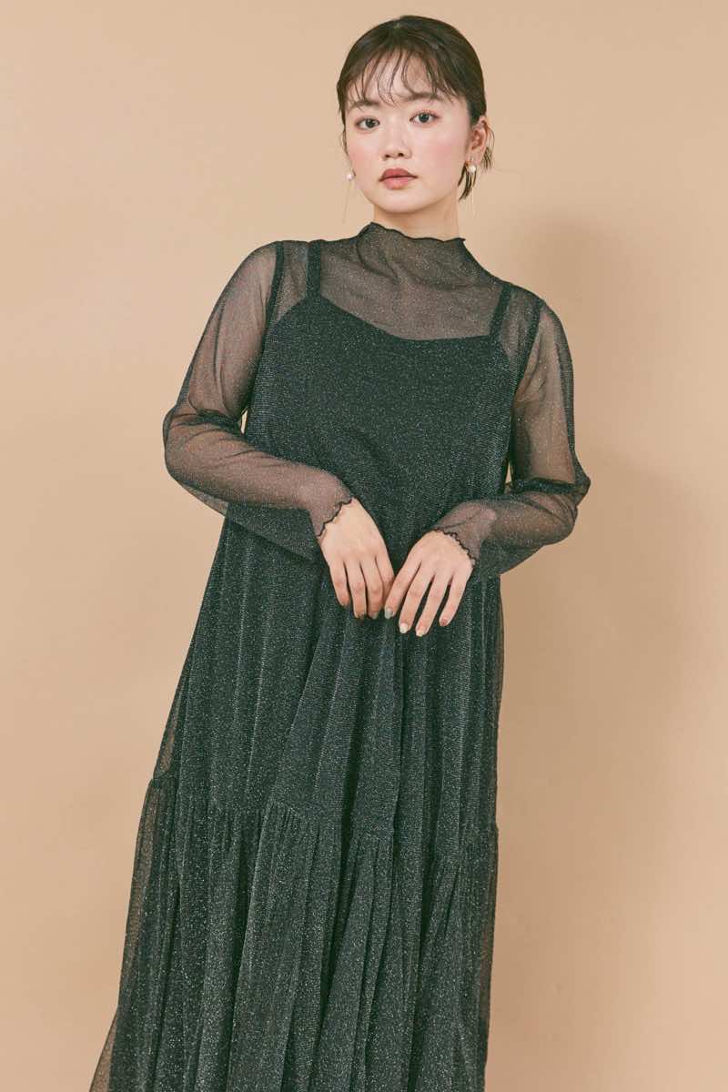 ブラックのラメチュールメロウAラインドレス