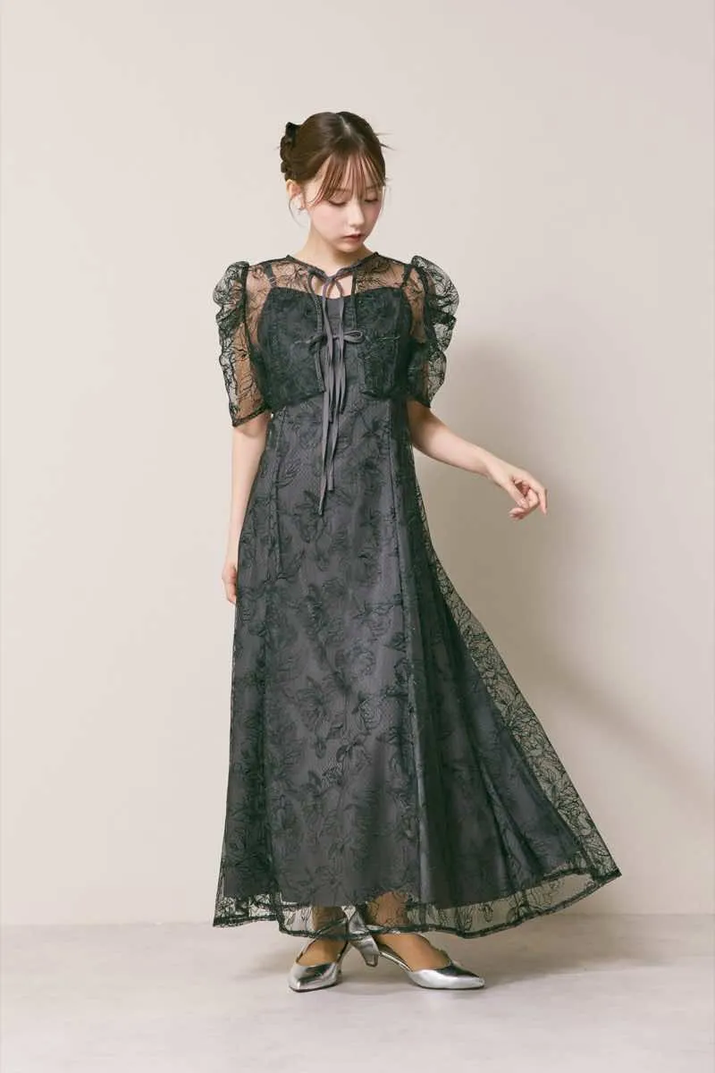 ブラックのシアーボレロセットアップドレス