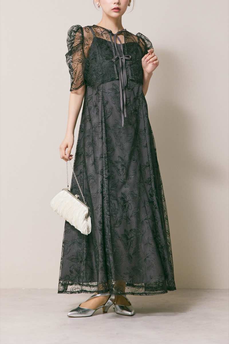 ブラックのシアーボレロセットアップドレス