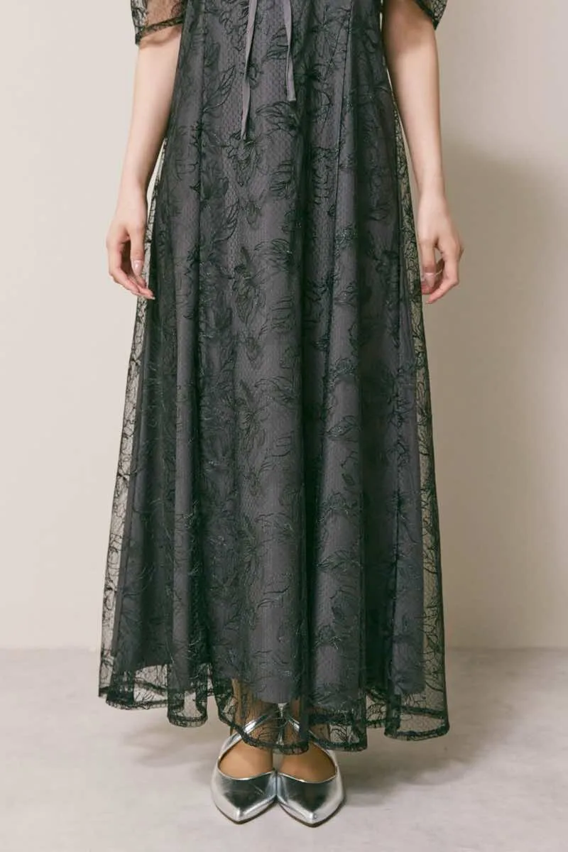 ブラックのシアーボレロセットアップドレス