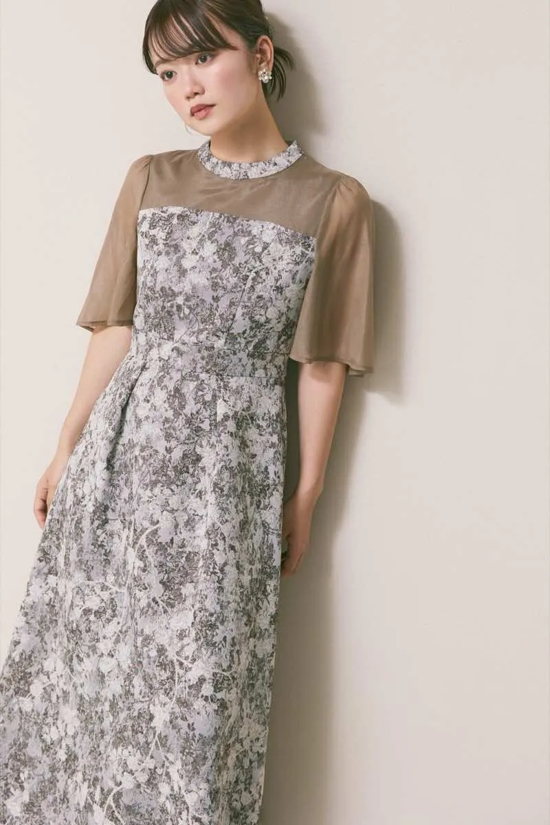 ブラウンのシフォンスリーブジャガードドレス