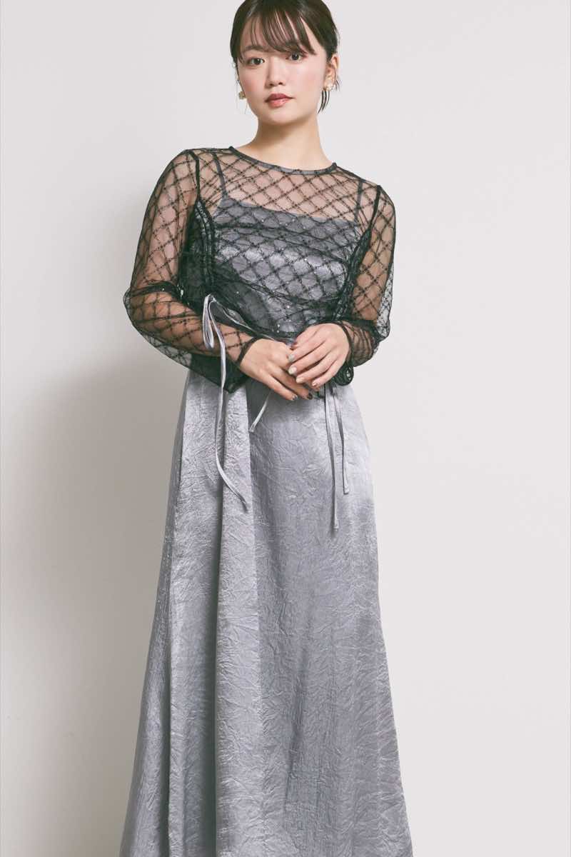 グレーのドロストギャザーセパレートドレス