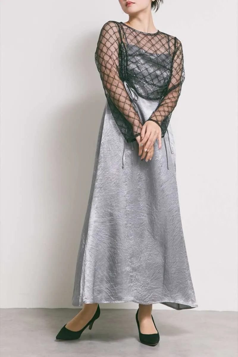 グレーのドロストギャザーセパレートドレス