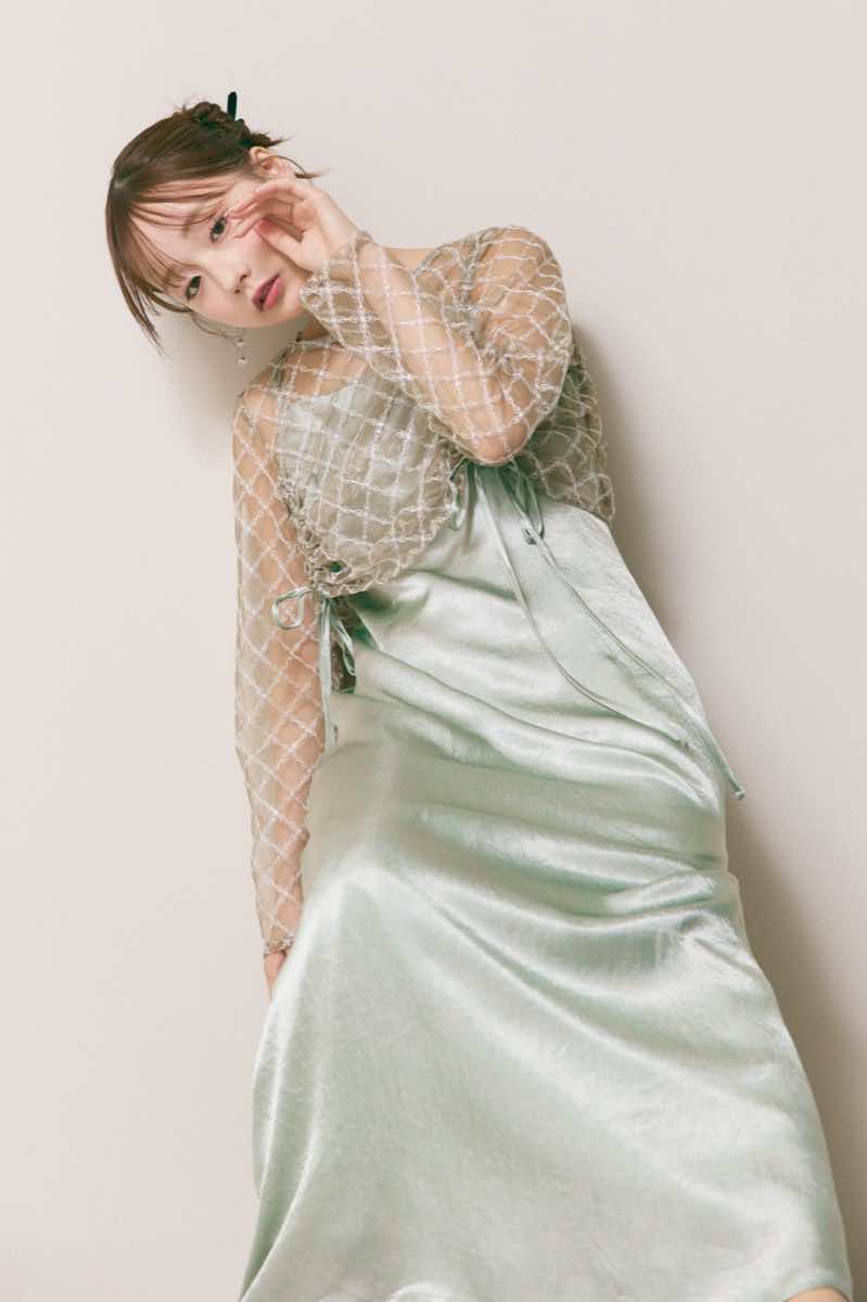 ミントのドロストギャザーセパレートドレス