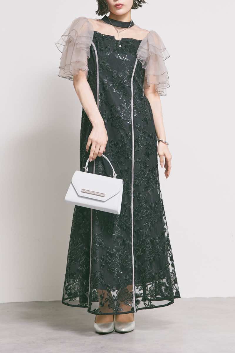 ブラックのスパンコール刺繍マーメイドドレス