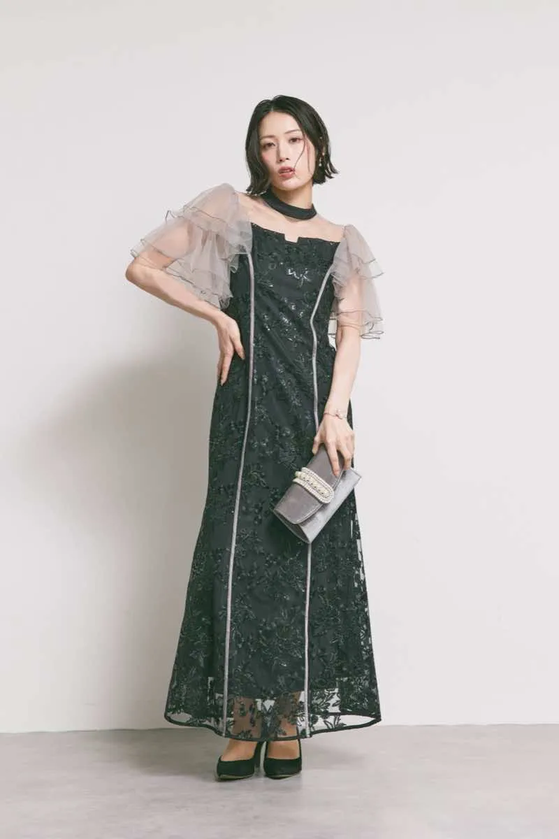 ブラックのスパンコール刺繍マーメイドドレス