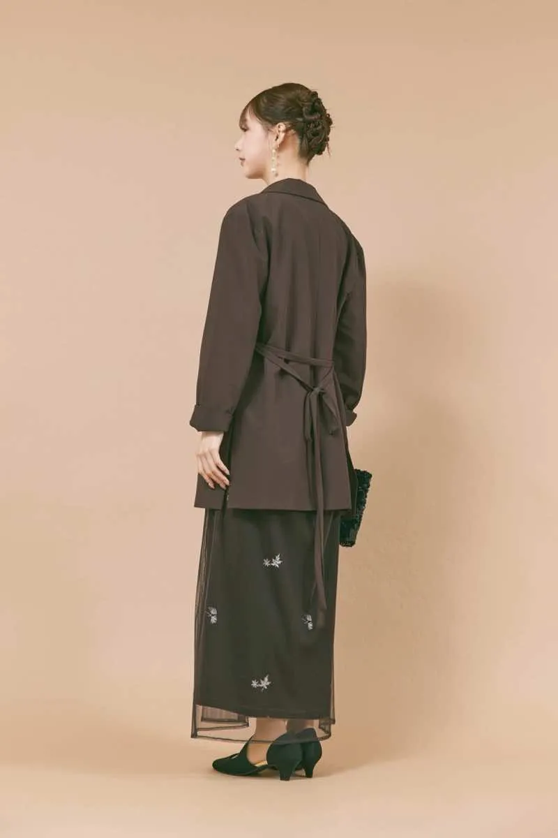 ダークブラウンの刺繍ベロアチュールドレス