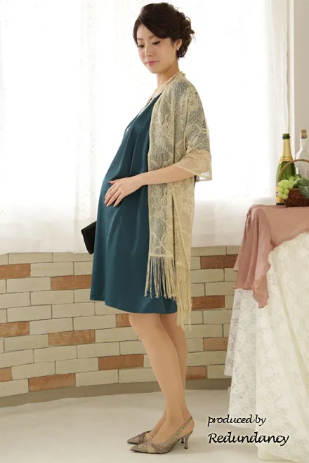 グリーンのラッフルスリーブミニ丈マタニティドレス