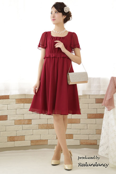 ワインレッドのハイウエスト切替フリルシフォンドレス
