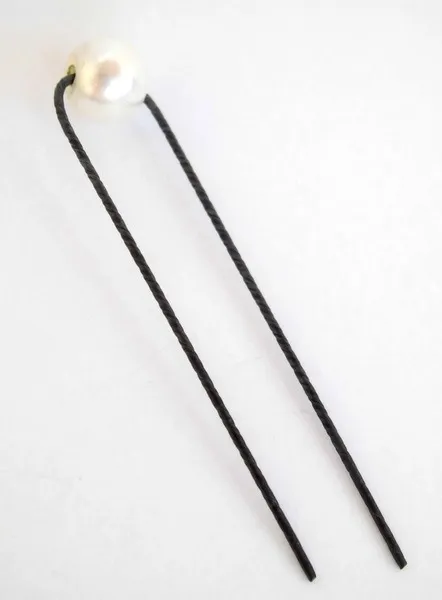 ホワイトミニパールのピン(10本セット)