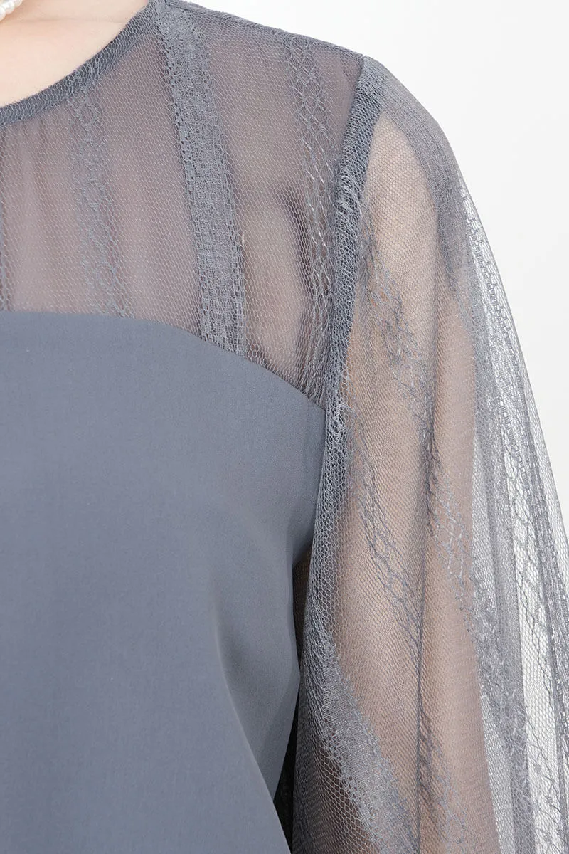 ダルブルーのボリュームレーススリーブパンツドレス