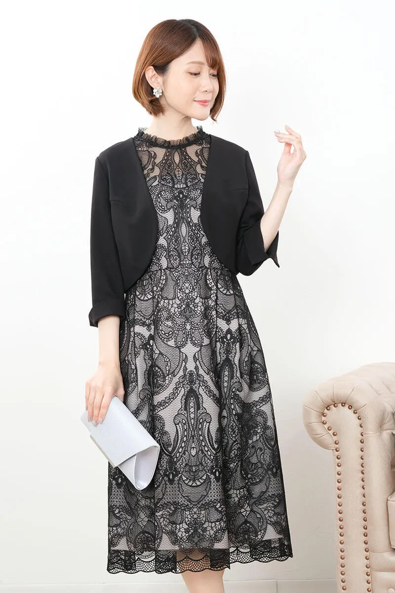 ブラックのオリエンタルエンブロイダリーレースドレス