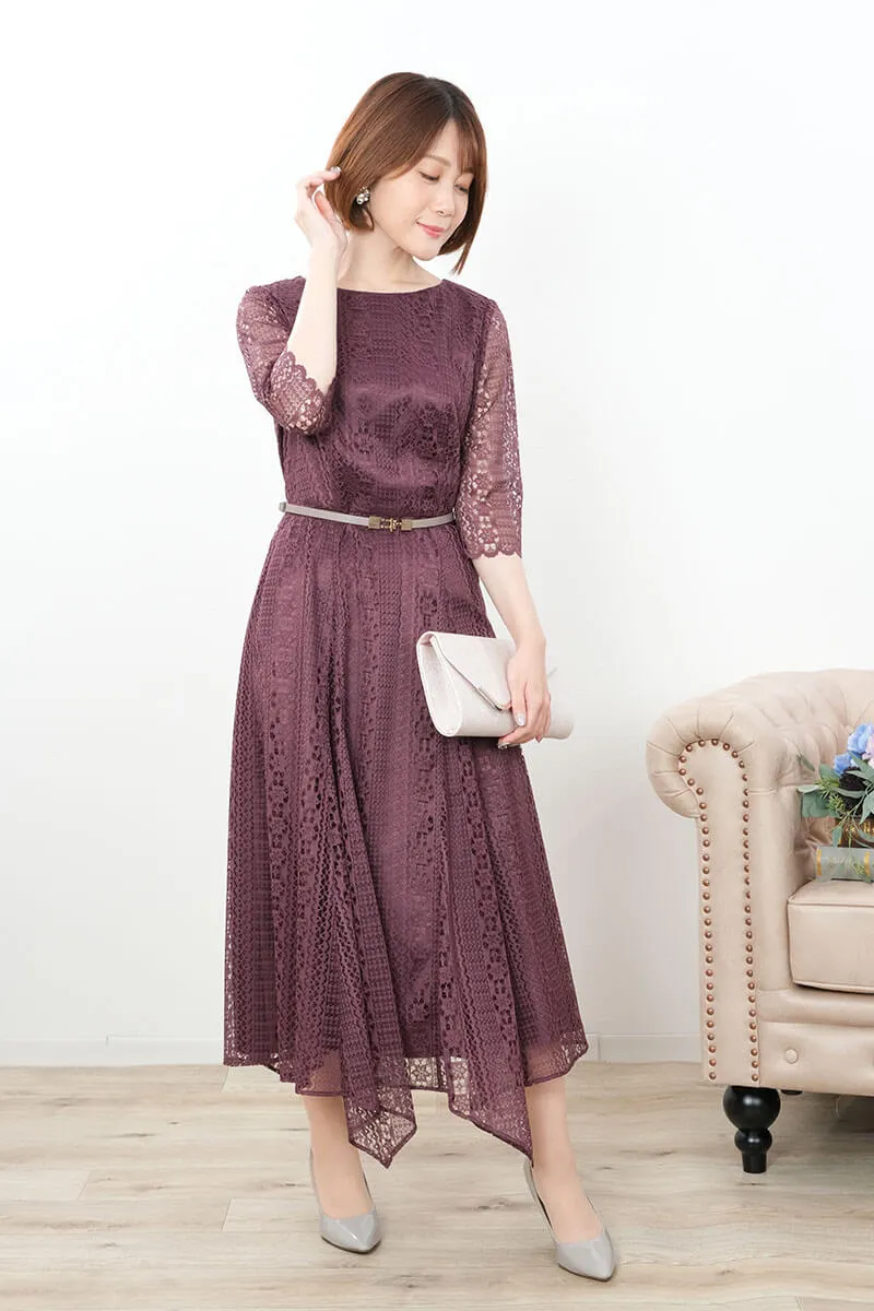 ワインレッドのアシンメトリーストライプレースドレス