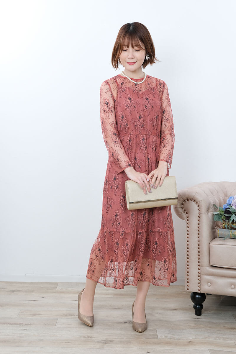 テラコッタのオールレース配色ドレス