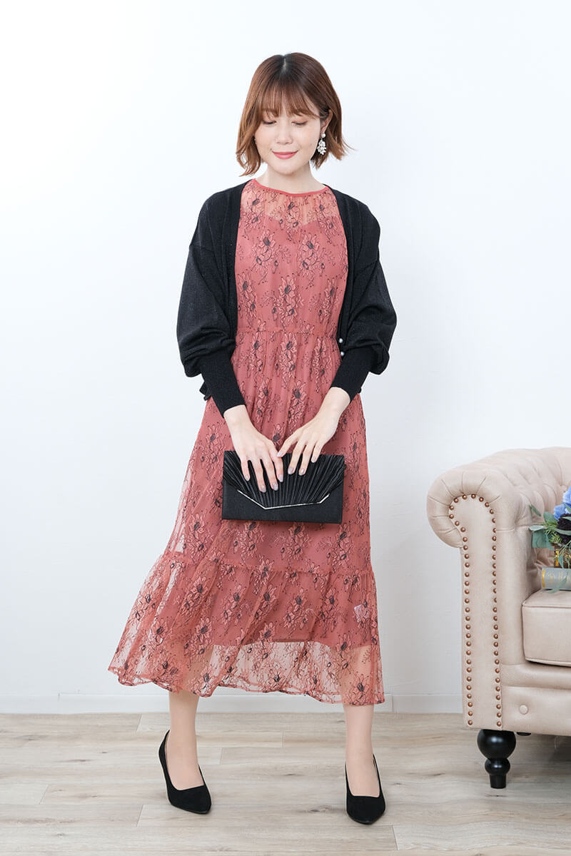 テラコッタのオールレース配色ドレス