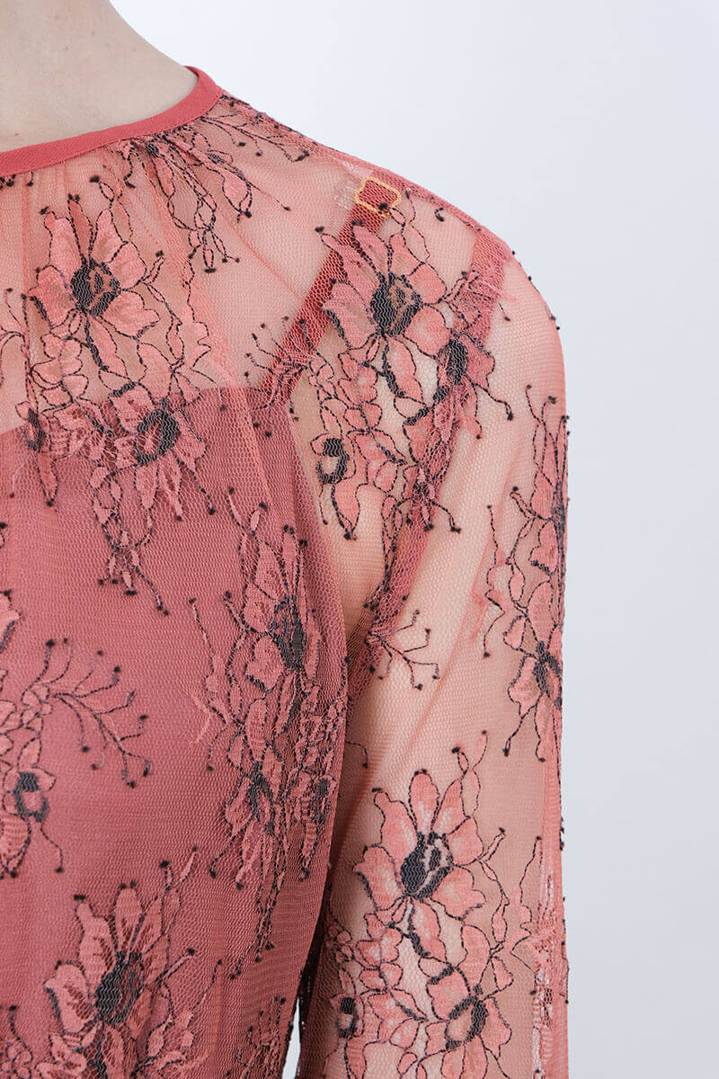 テラコッタのオールレース配色ドレス