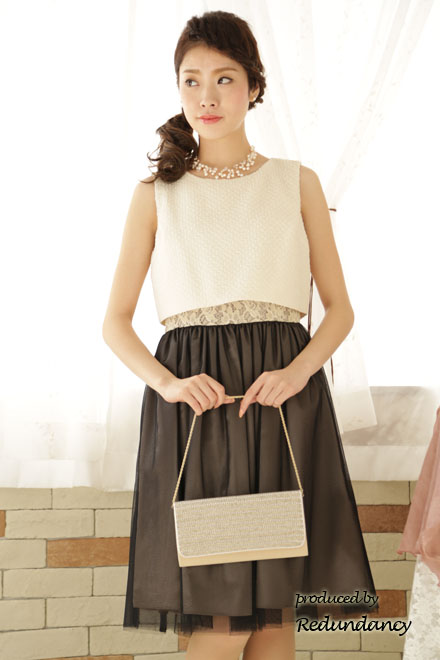 ブラウン×ベージュのハイウエスト切替レースドレス