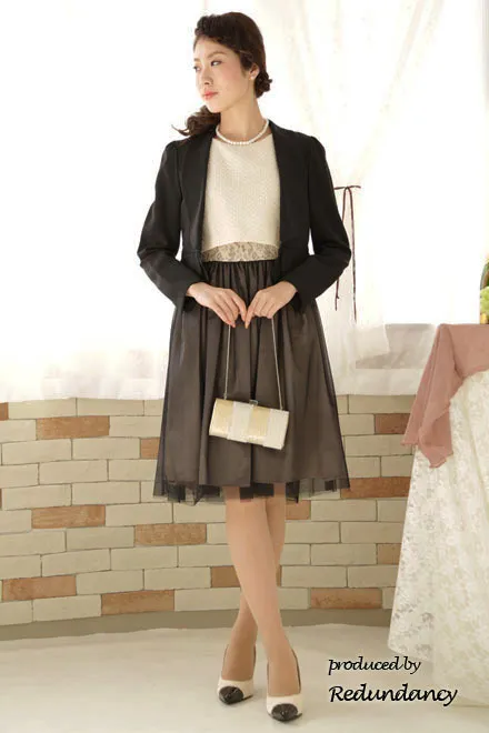 ブラウン×ベージュのハイウエスト切替レースドレス