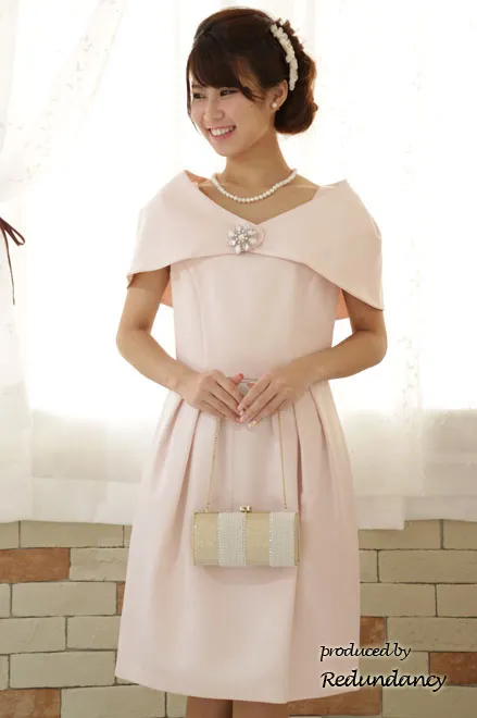 ライトベージュのフラワーコーム