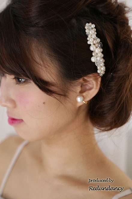 ホワイトパールとクリアビーズのコーム