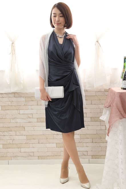 ネイビーのアメリカンスリーブタイトドレス