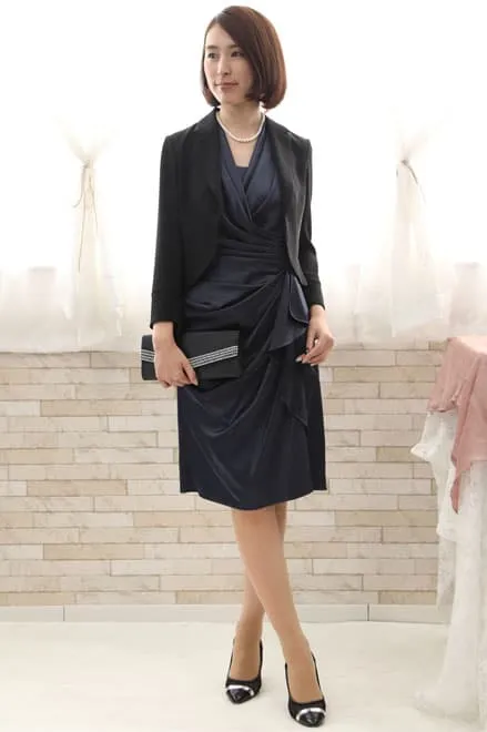 ネイビーのアメリカンスリーブタイトドレス