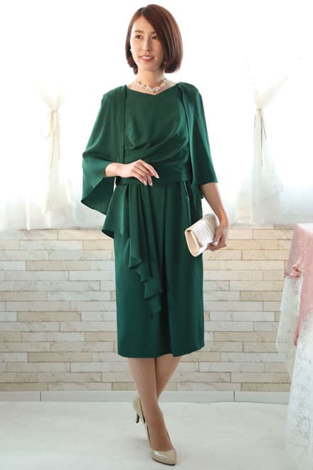 グリーンのペプラム風2wayドレス