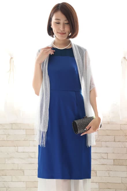 ロイヤルブルーのチュール切替Iラインドレス