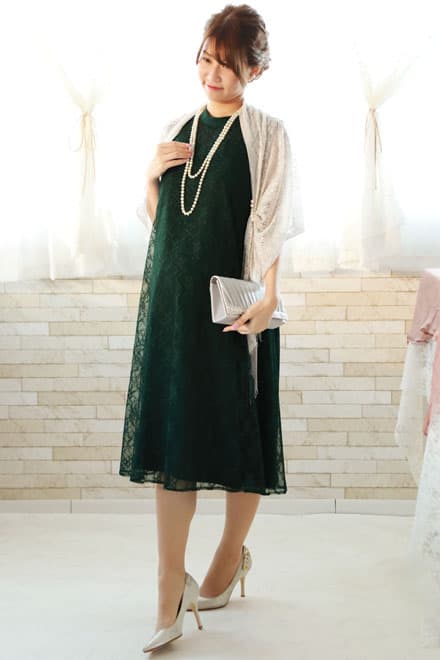 ダークグリーンのハイネック総レースドレス