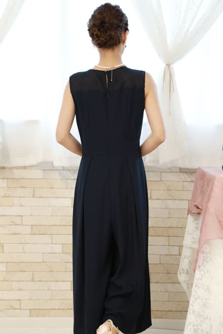 ネイビーのビスチェ風ガウチョパンツドレス