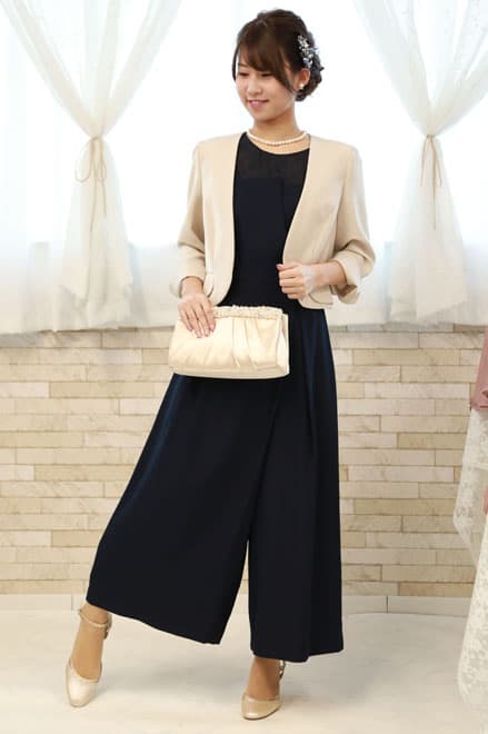 ネイビーのビスチェ風ガウチョパンツドレス