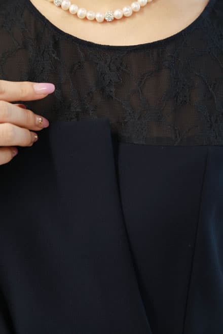 ネイビーのビスチェ風ガウチョパンツドレス