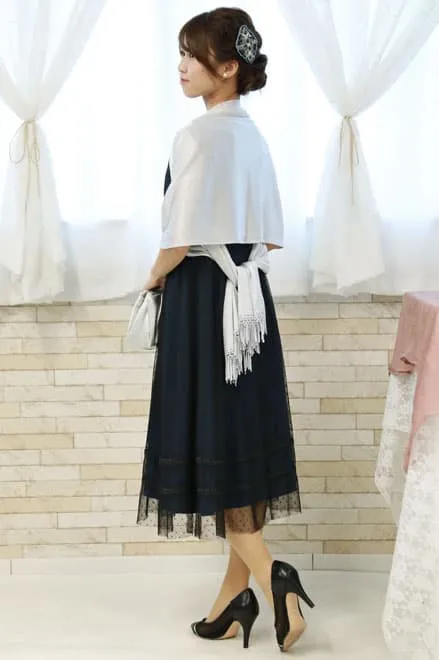 ブルーグリーン×ブラックのドット柄チュールドレス