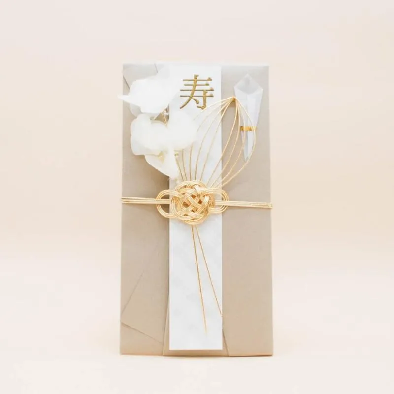 ブラウンのスイートピーご祝儀袋