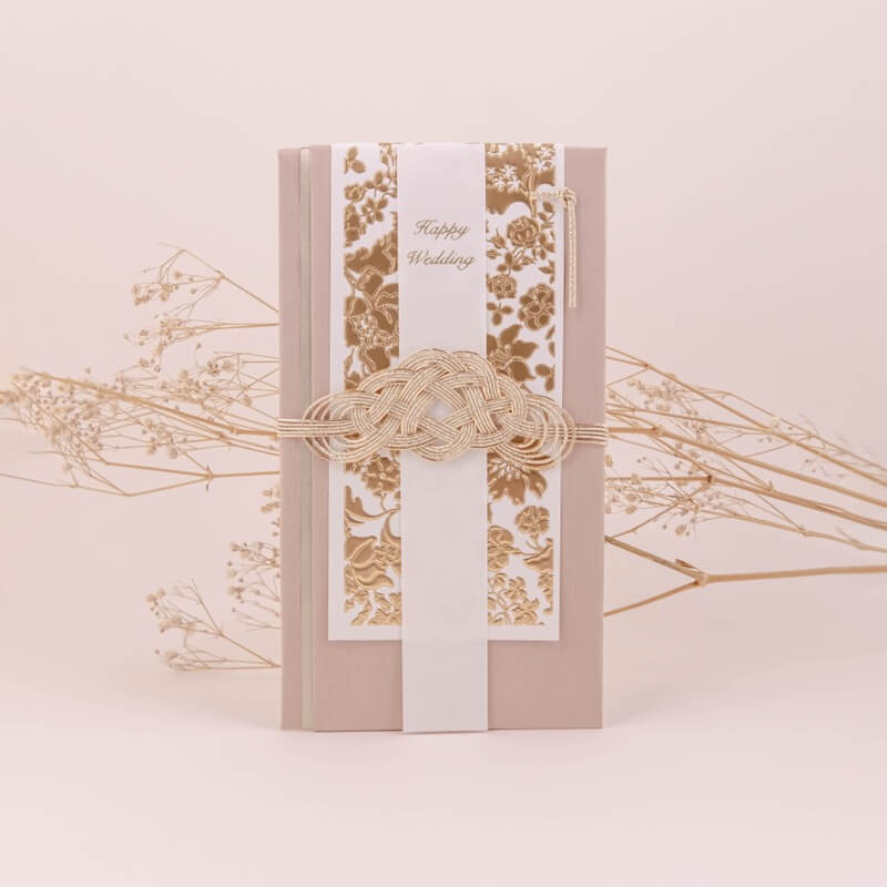 ピンクのフラワーエンボスご祝儀袋