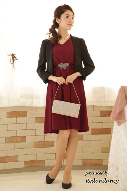 ボルドーのウエストビジュー膝丈ワンピース