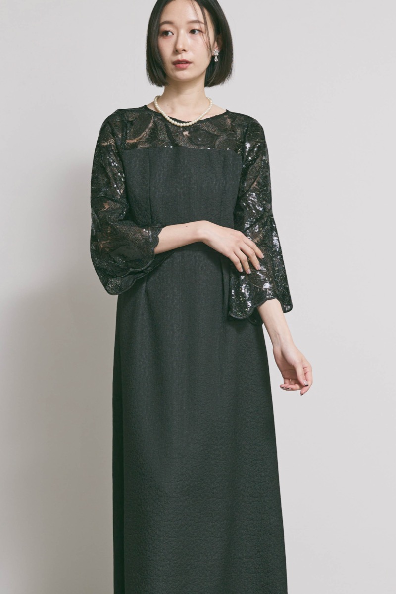 ブラックのブリエレースジャガードドレス [ 店頭販売価格 42,900円 ]